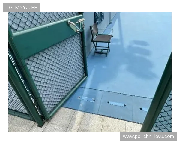 网球场馆升级无障碍设施提升公众参与便利性，网球场地建设标准